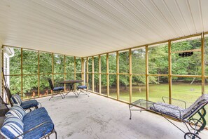 House (3 Bedrooms) | Interior - 2 Mi to Dtwn: Retreat on 3 Acres in Pelzer! (Pelzer)