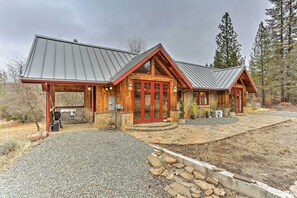 Front of property - Peaceful Shasta Cascade Getaway on 15-acre Ranch! (Weaverville)