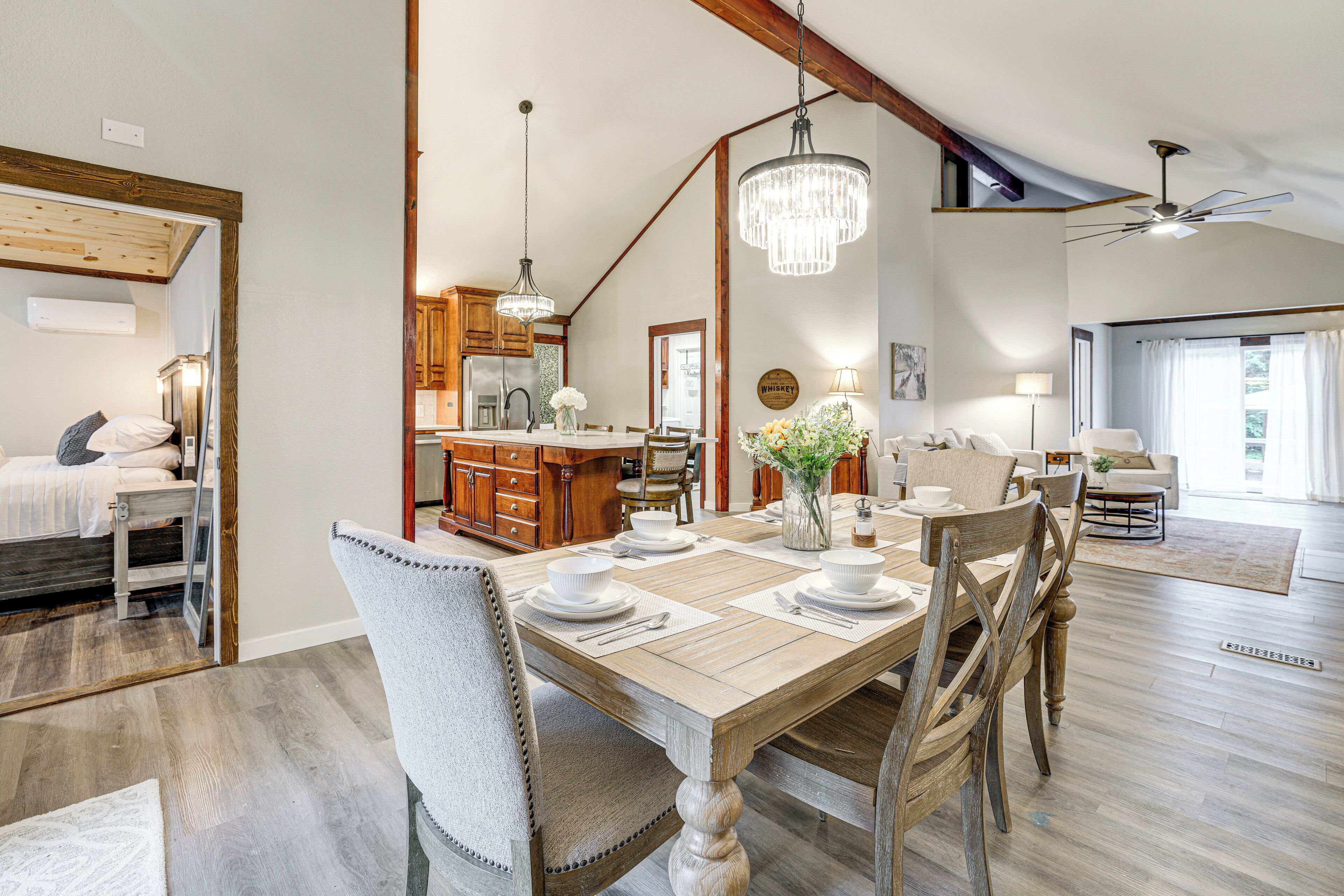 Rumah (4 Bedrooms) | Interior
