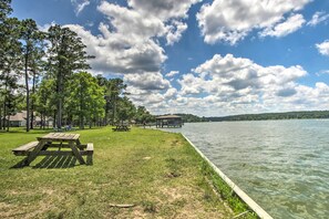 House (3 Bedrooms) | Interior - Steps to Marina: Coldspring Retreat w/ Lake View (Coldspring)