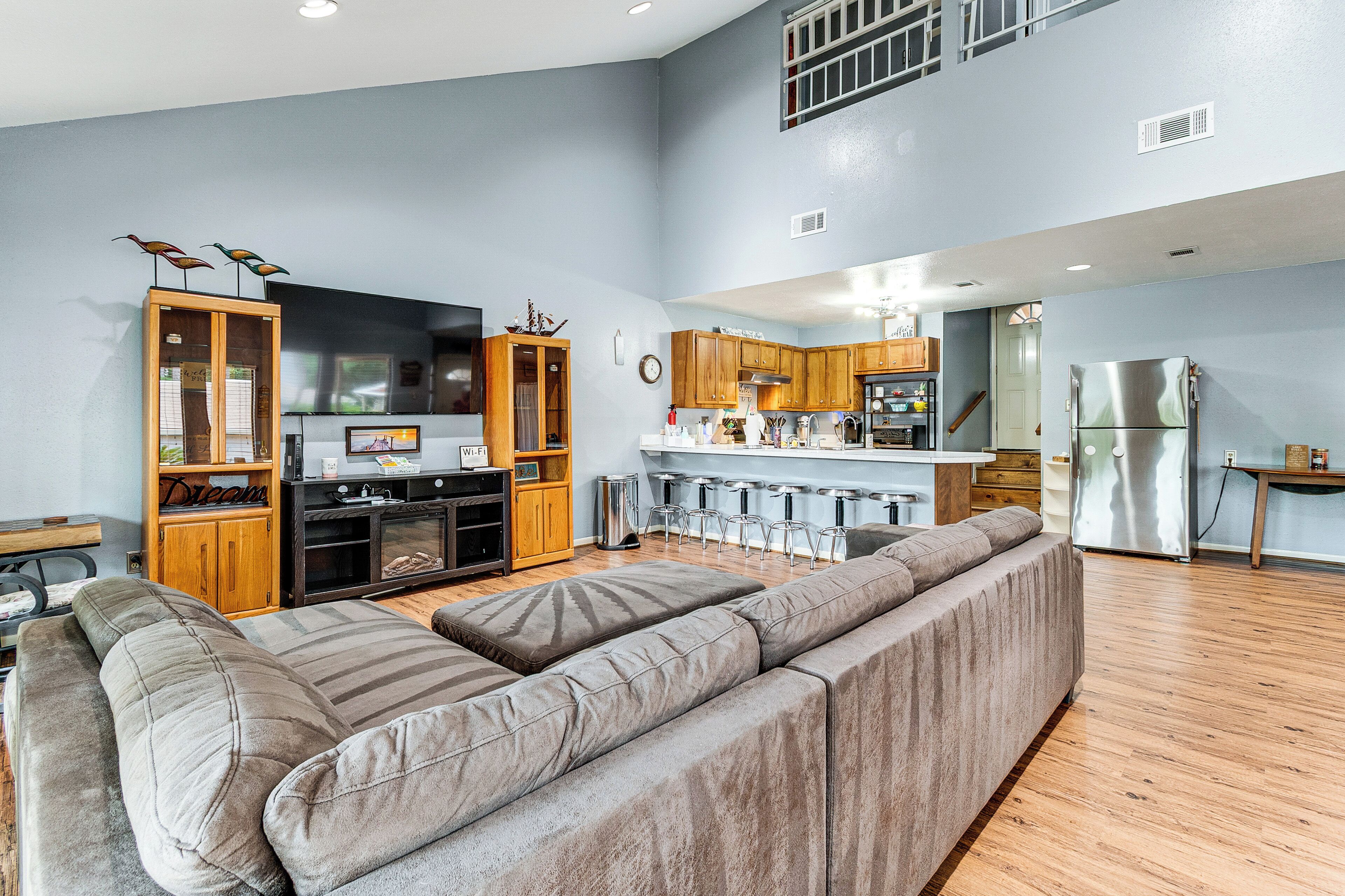 House (3 Bedrooms) | Front of property