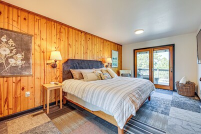 3 Mi to Dtwn: Mtn-view Retreat in Hot Springs!