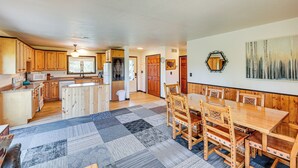 Hus (3 Bedrooms) | Innvendig