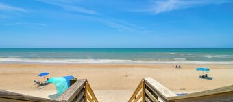 Walk to North Topsail Shores: Beach House w/ Gear!