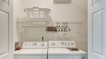 Apartment (3 Bedrooms) | Bahagian dalam