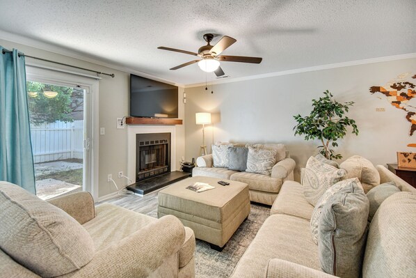 Front of property - 5 Mi to NAS Oceana: Townhome w/ Fenced Yard! (Virginia Beach)