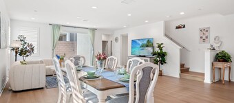 Spacious 5BR Getaway w Game Room Modern Comfort