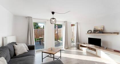 Holiday Home 'KĂŒstenliebe' with Private Terrace, Private Garden and Wi-Fi