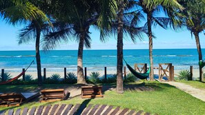 On the beach, white sand - Flats Praia dos Carneiros - Melhor Trecho Para Banho (Tamandaré)