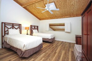 3 bedrooms, iron/ironing board, free WiFi, bed sheets