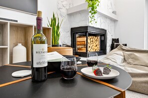 Dining - The Sunhaus | Rest. Retreat. Renew. (Tampa)