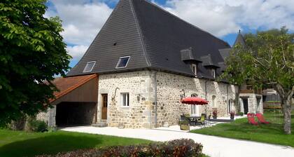 Holiday Home 'Le Marronnier' with Mountain View, Private Garden and Wi-Fi