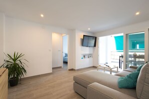Smart TV - Javea Apartment 300 meters from sandy beach and many bars/restaurants (javea)
