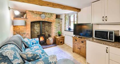 Host & Stay | Dipple Farm Cottage