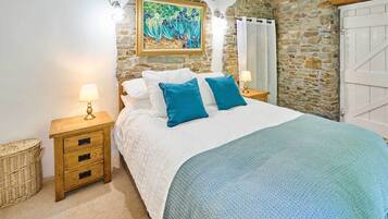 1 chambre, bureau, fer et planche Ă repasser, Wi-Fi