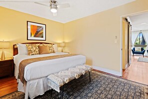 1 bedroom, iron/ironing board, WiFi, bed sheets - Kahana Manor 316: 1  BR, 1  BA Condominium in Lahaina, Sleeps 2 (Lahaina)