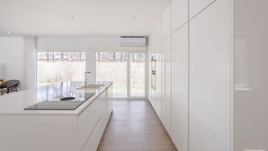 Gambar tidak terklasifikasi, 5 dari 32, tombol