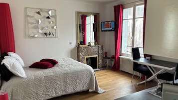 1 camera, ferro/asse da stiro, Wi-Fi, lenzuola