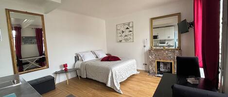 1 bedroom, iron/ironing board, WiFi, bed sheets