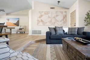 TV connectée, cheminée