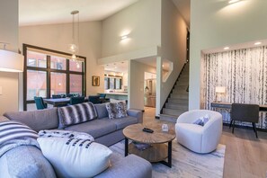 Maison mitoyenne, 3 chambres | Coin séjour | TV connectée