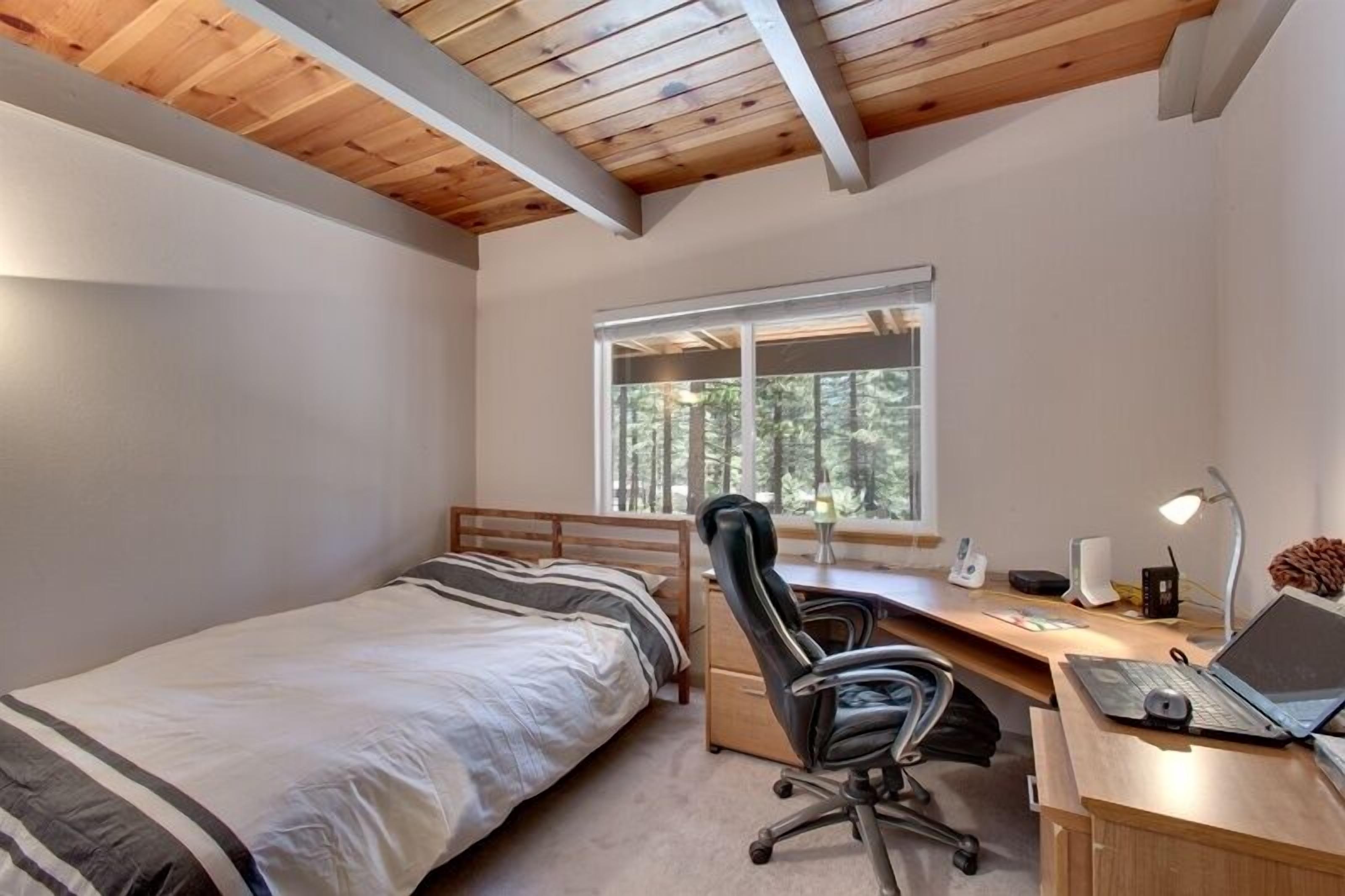 Chalet, 3 Bedrooms | 3 bedrooms, desk, laptop workspace, iron/ironing board