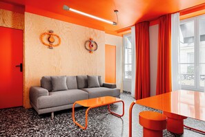 Appartement 01 | Zona de estar | Una televisión