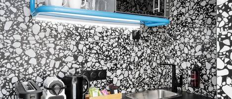 Studio 21 | Eigene Küche | Mikrowelle, Espressomaschine, Wasserkocher, Toaster