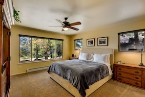 House, 4 Bedrooms | 4 bedrooms, desk, laptop workspace, iron/ironing board - Tudor Lodge 4 Bedroom Home (Stateline)