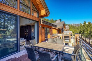 Condo, 3 Bedrooms | Outdoor dining - Crystal Bay Penthouse 301 3 Bedroom Condo (Incline Village)