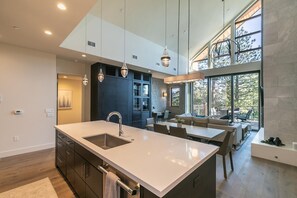 Interior - Crystal Bay Penthouse 301 3 Bedroom Condo (Incline Village)