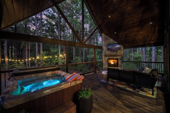 Bain à remous intérieur