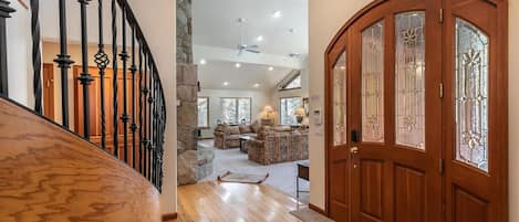 Maison, 5 chambres | Intérieur