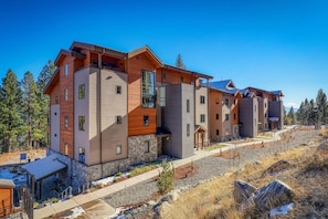 Condo, 3 habitaciones | Exterior