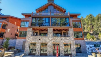 Condo, 3 Bedrooms | Exterior