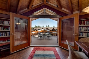 Condo, 4 Bedrooms | Interior