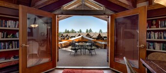 Downtown Penthouse 4 Bedroom Condo