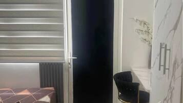 Appart'hôtel, 1 chambre, piscine privée, vue ville