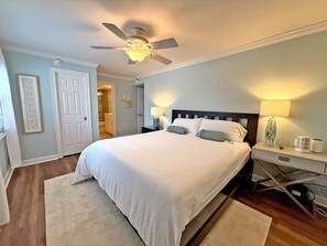 2 slaapkamers, een strijkplank/strijkijzer, gratis wifi, beddengoed