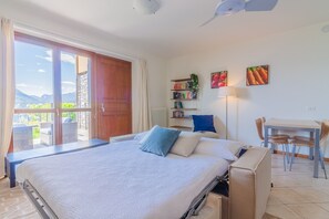 1 bedroom, iron/ironing board, free WiFi, bed sheets - Il Giardino del Tramonto by Varenna Holidays (Perledo)
