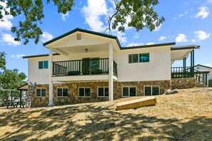 House, 1 Bedroom | Exterior