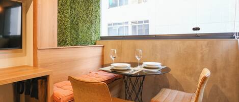 Studio | Iron/ironing board, free WiFi