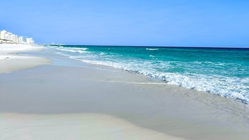 Holiday Isle - Private Beach - Special Offer!