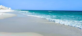 Holiday Isle - Private Beach - Special Offer!