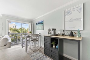 Condo, 1 Queen Bed with Sofa bed, Balcony, Garden View (Emerald Isle Escape) | Interior - Holiday Isle - Private Beach - Special Offer! (Destin)