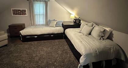 Updated 3BR Apartment in Westminster – Family Friendly
