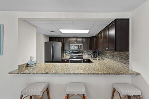 Fridge, microwave, oven, stovetop - Waves 106 by Seaside Vacations & Sales (Ocean City)