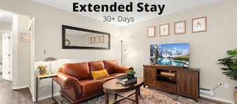 Campus West Nest | King Bed + Walk to CSU