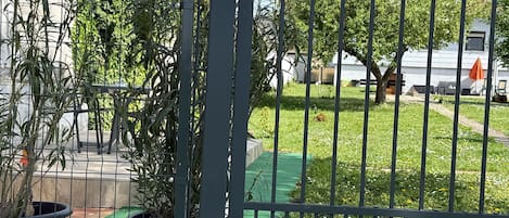 Enceinte de lâhĂ©bergement