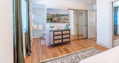 The Deco Retreat - UNR - Pet Friendly